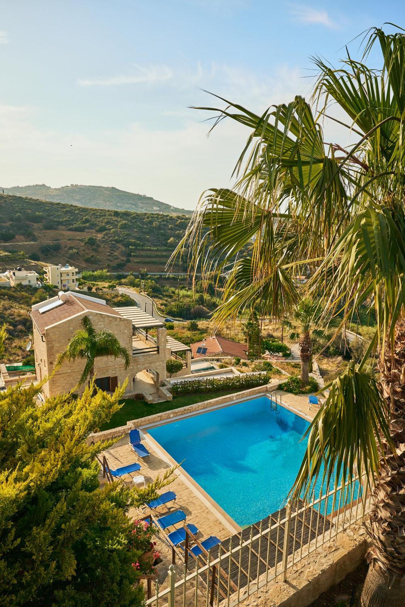 Villa Paradissi In Crete อาเยีย เปลาเยีย ภายนอก รูปภาพ