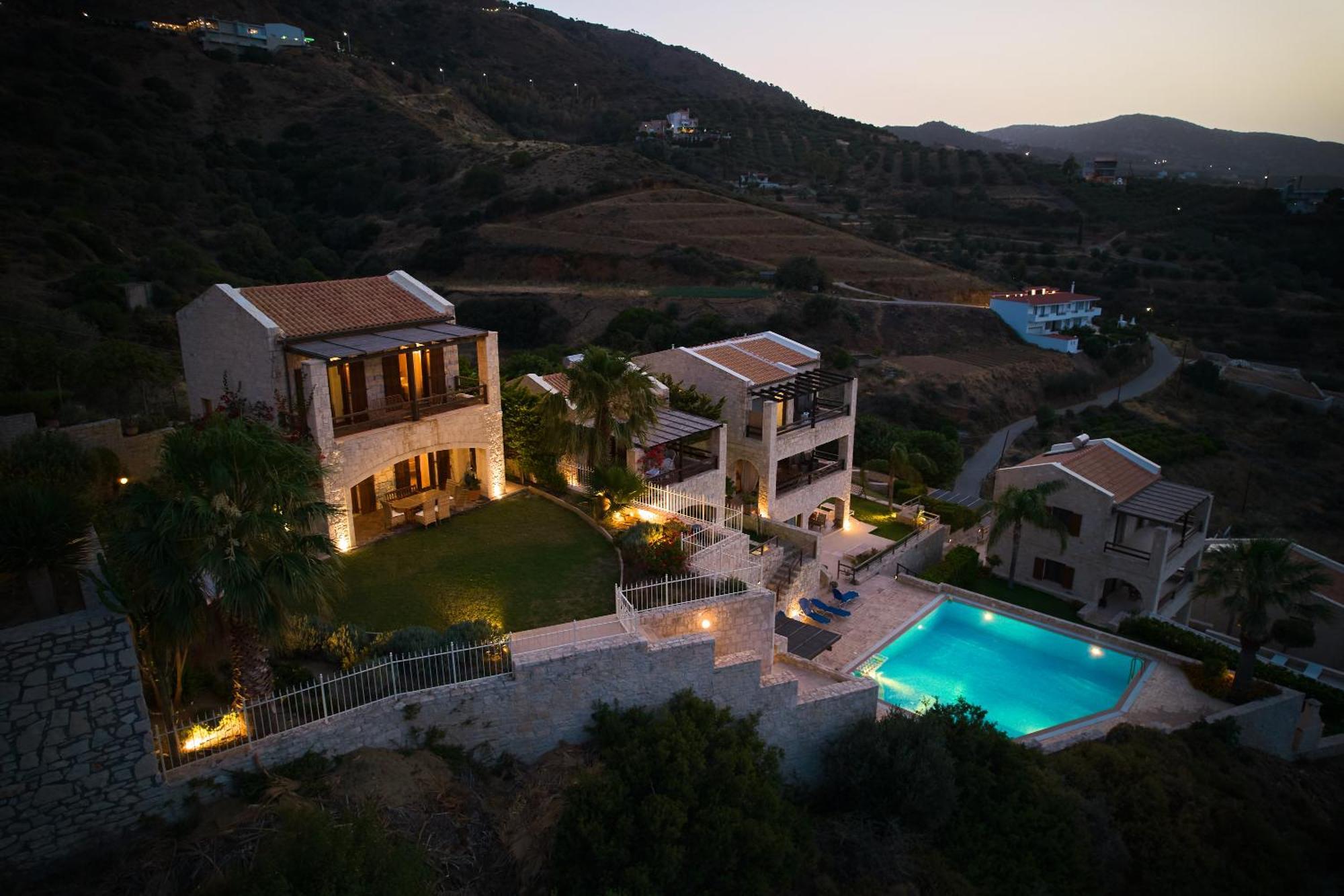 Villa Paradissi In Crete อาเยีย เปลาเยีย ภายนอก รูปภาพ