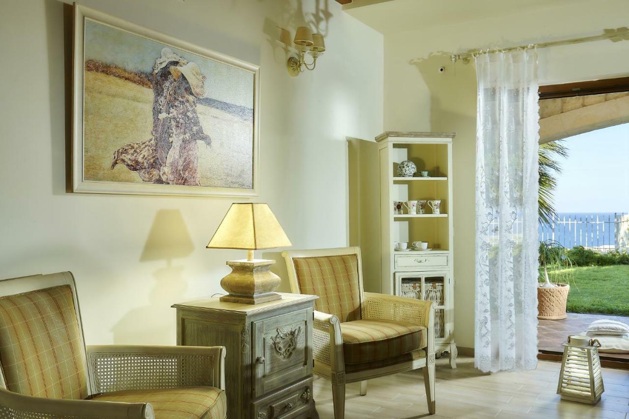 Villa Paradissi In Crete อาเยีย เปลาเยีย ภายนอก รูปภาพ